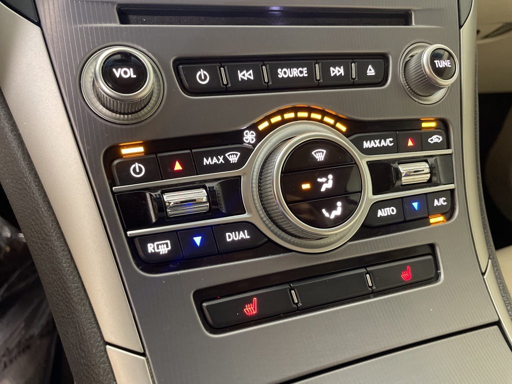 2020 Lincoln MKZ Hybrid Reserve photo 28