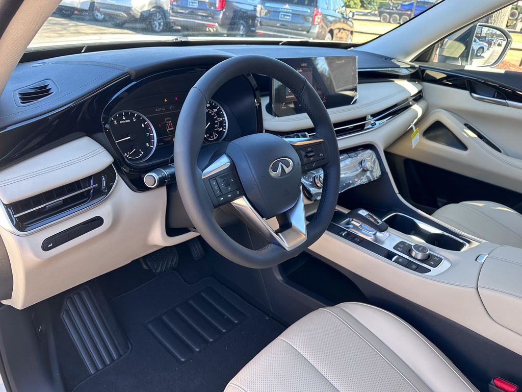 2025 Infiniti QX60 Pure photo 15