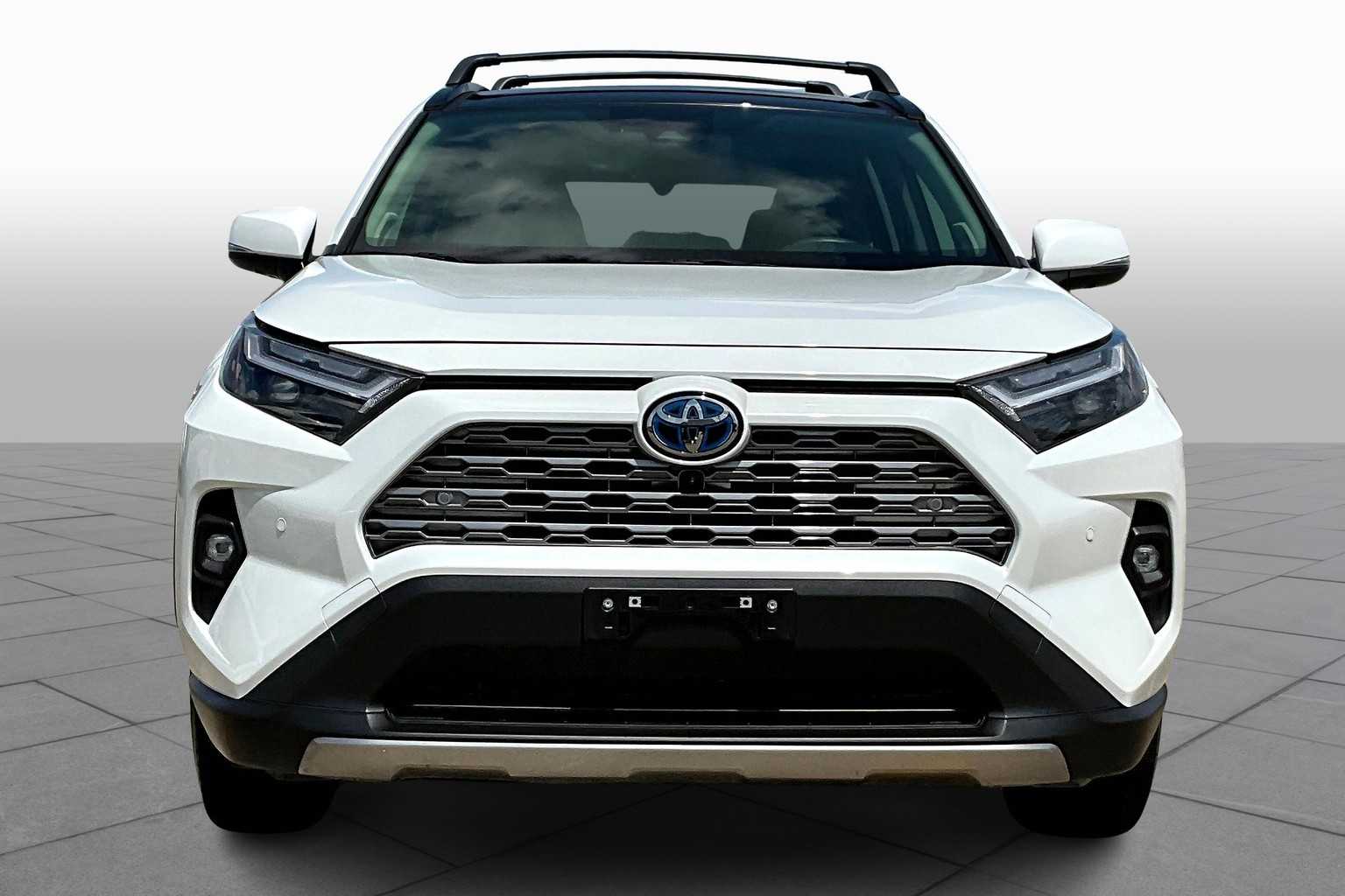 2024 Toyota RAV4 Hybrid Limited photo 3