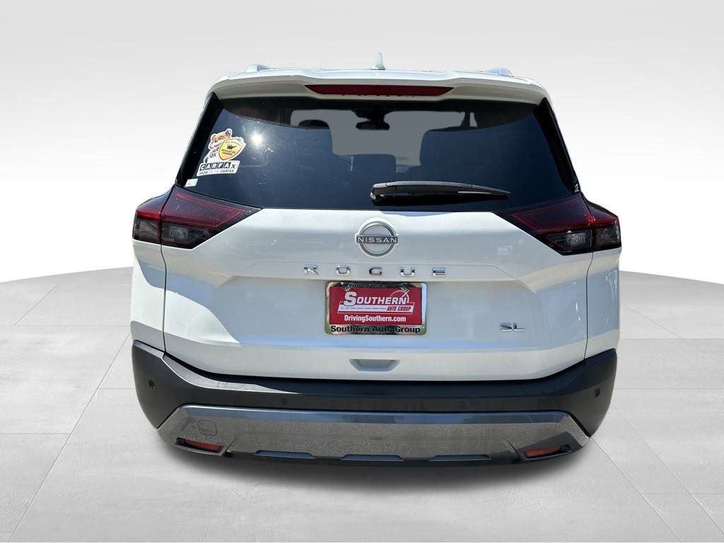 2023 Nissan Rogue SL photo 7