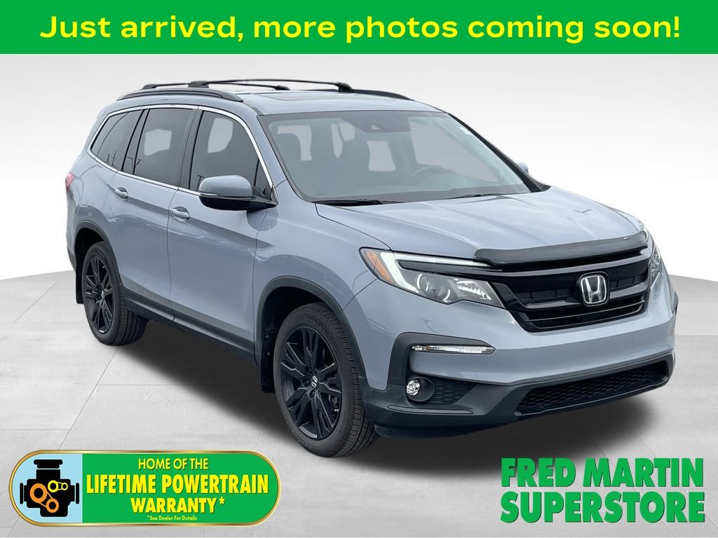 2022 Honda Pilot SE's photo