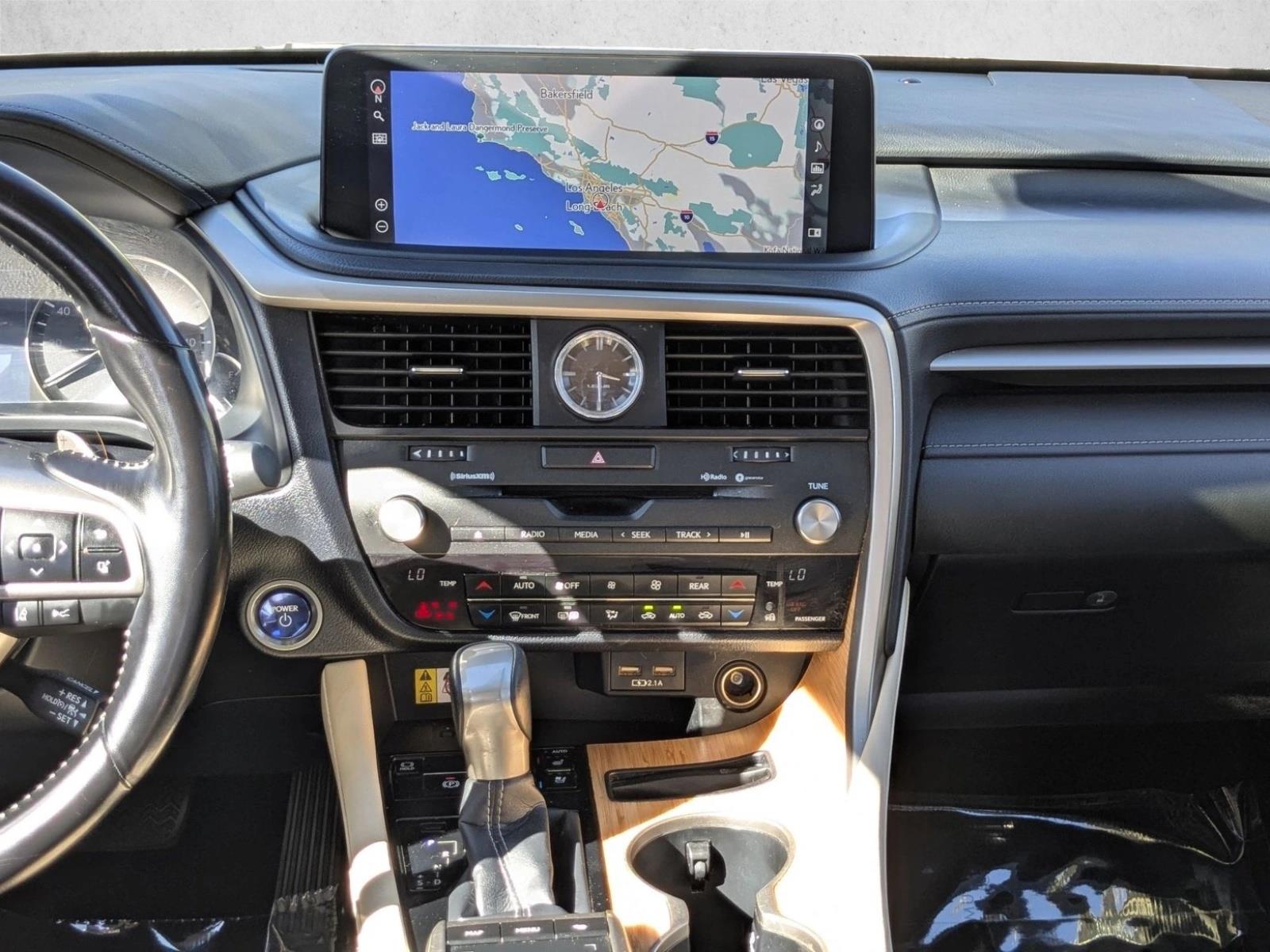 2022 Lexus RX 450hL photo 14