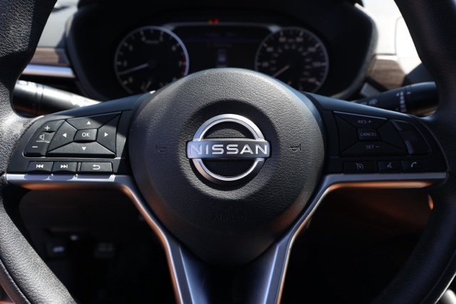 2023 Nissan Altima 2.5 SV photo 22