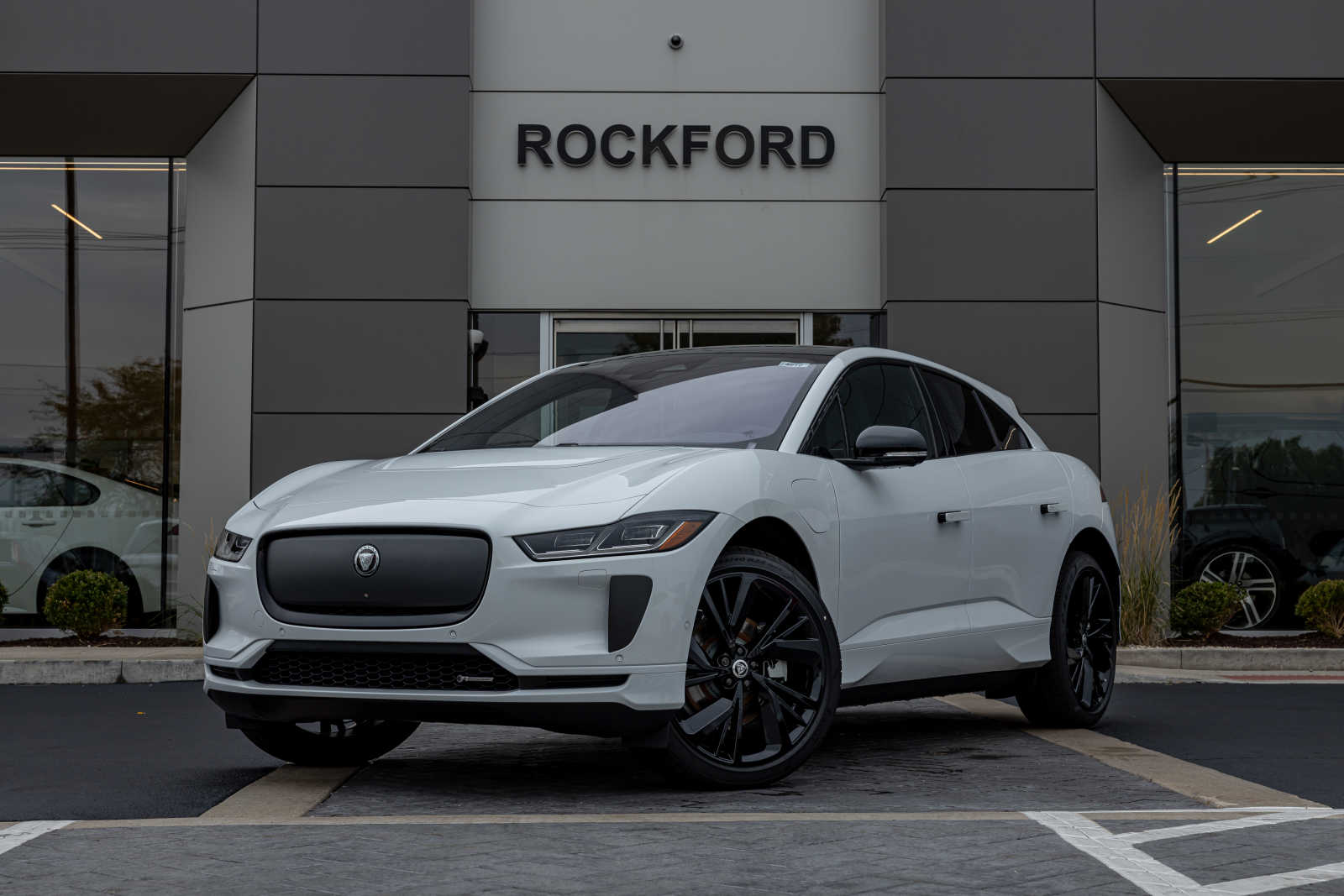 2024 Jaguar I-PACE R-Dynamic HSE