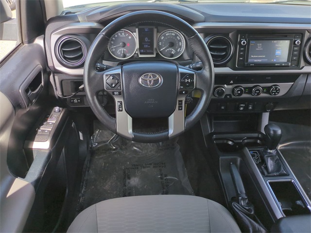2018 Toyota Tacoma SR5 photo 15