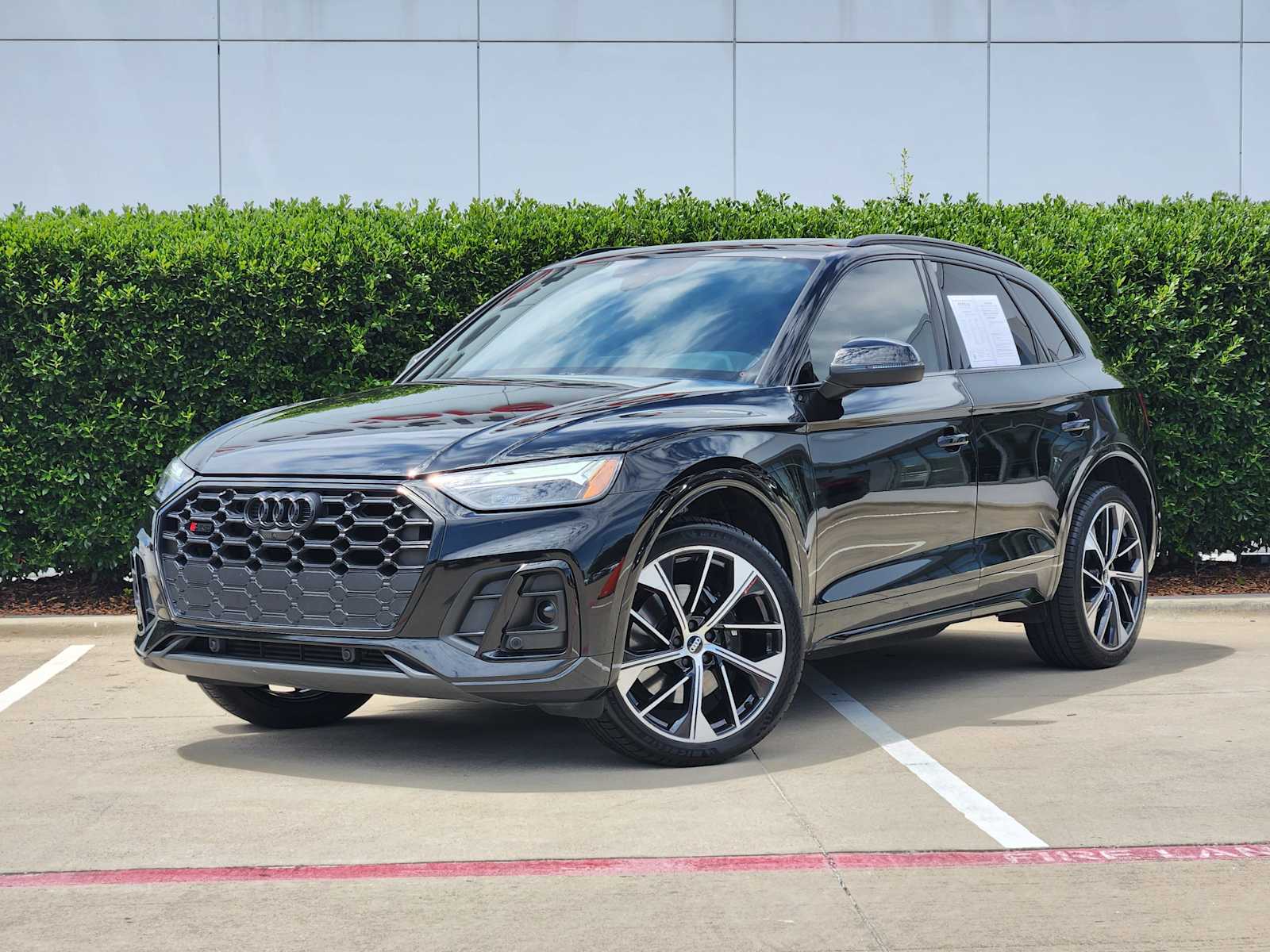 2022 Audi SQ5 Premium Plus