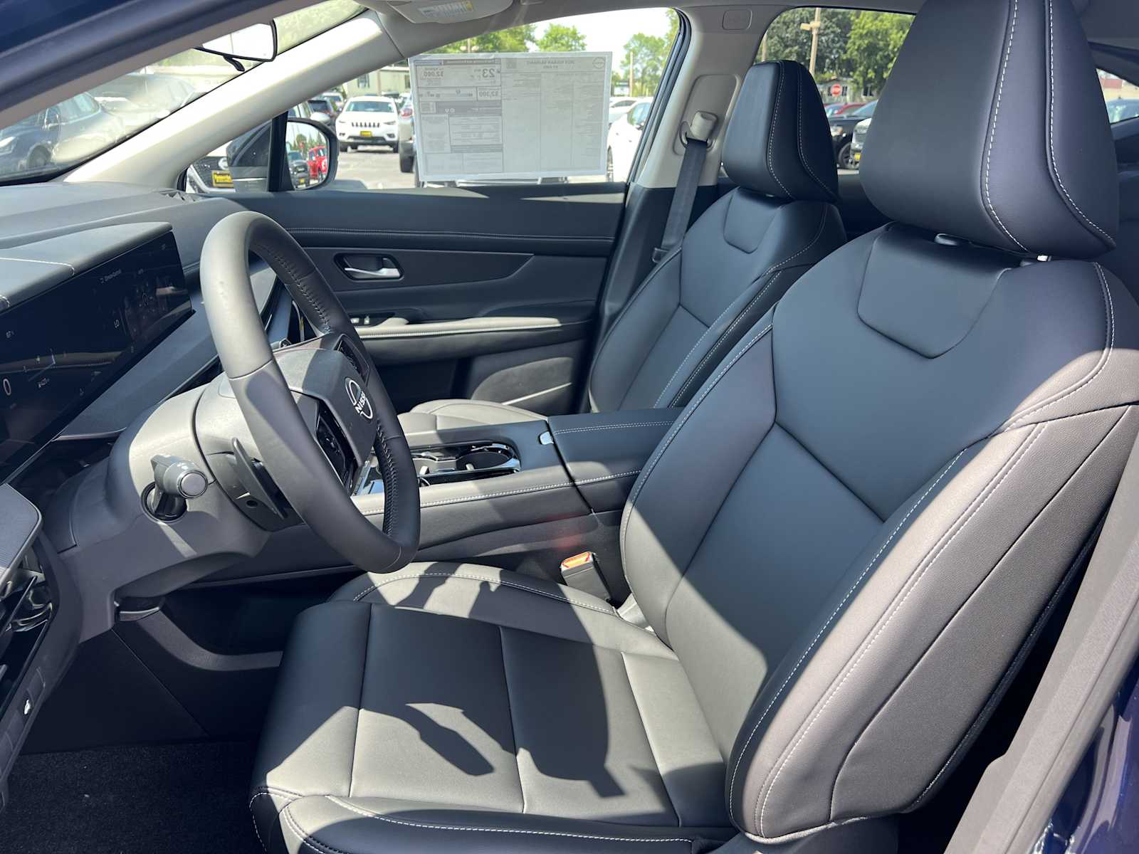 2025 Nissan Murano SV photo 8