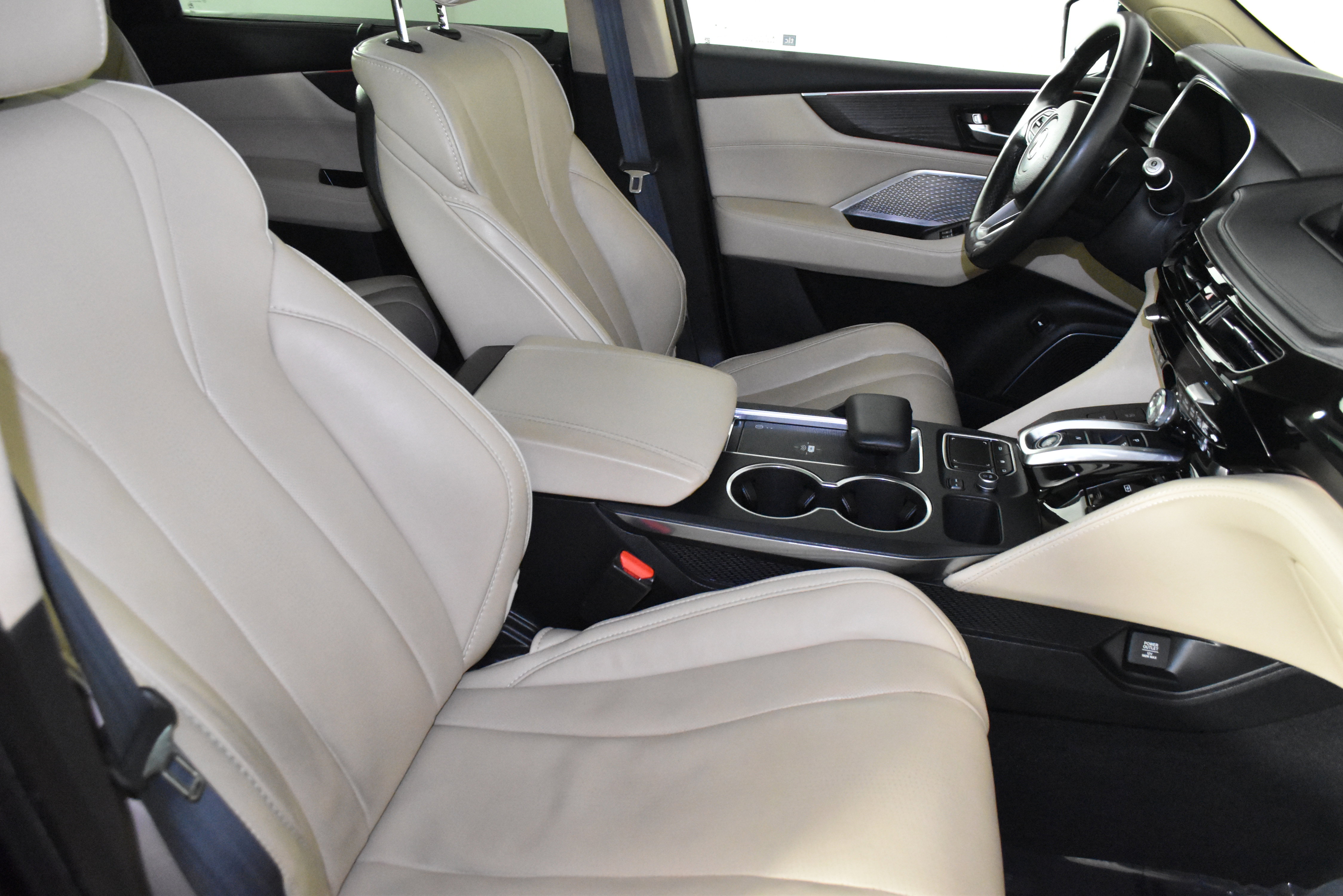 2022 Acura MDX Advance photo 8