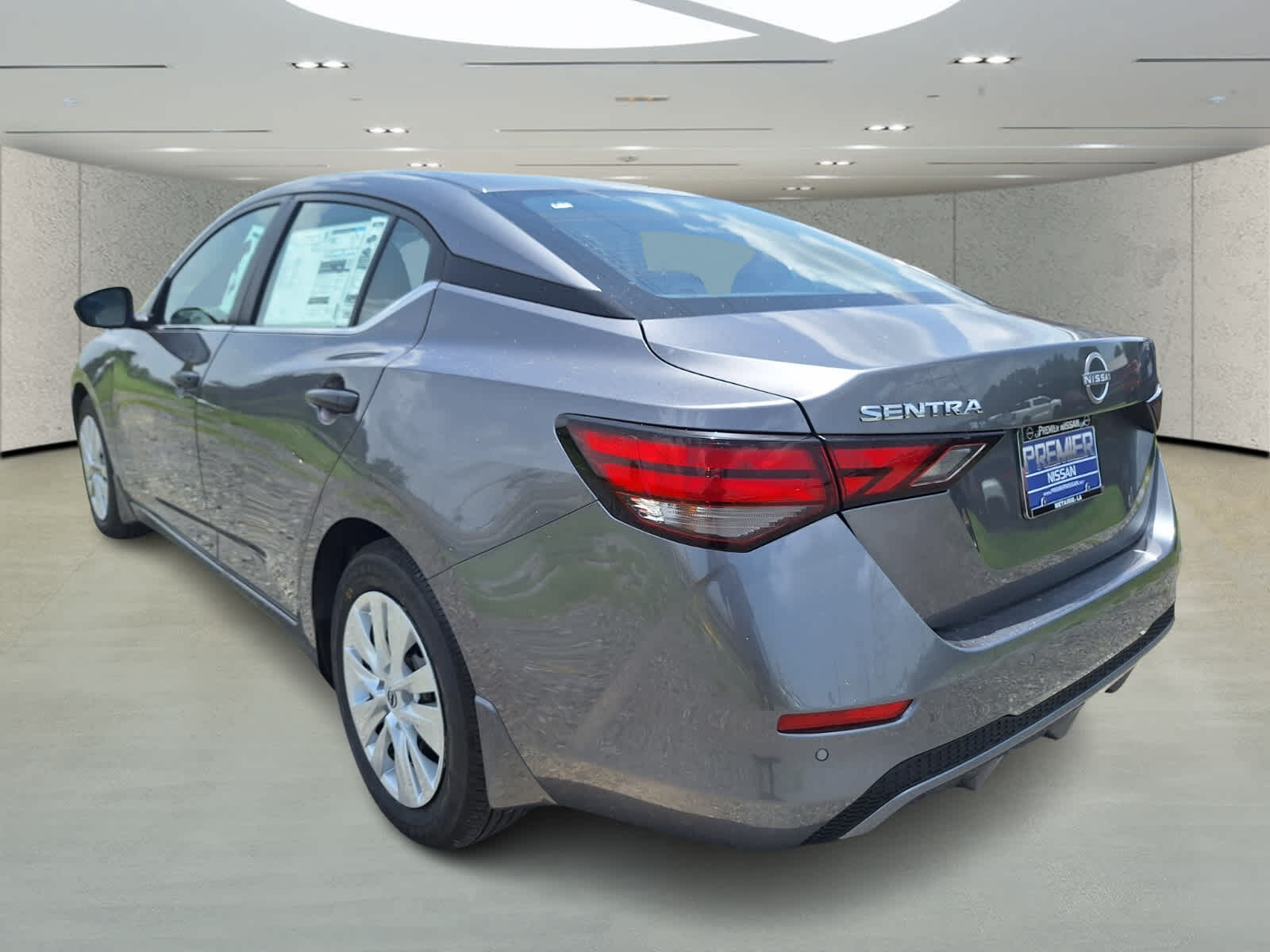 2025 Nissan Sentra S photo 3