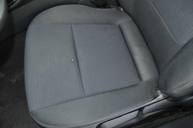 2024 Toyota Prius LE photo 11