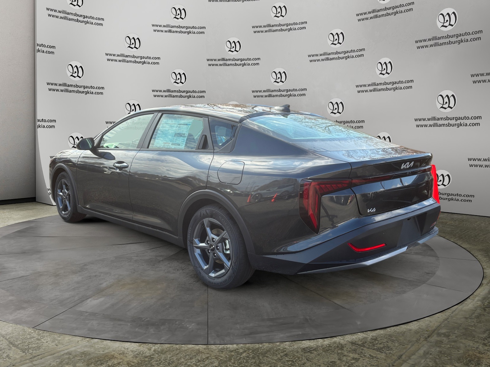 2025 Kia K4 LXS photo 3