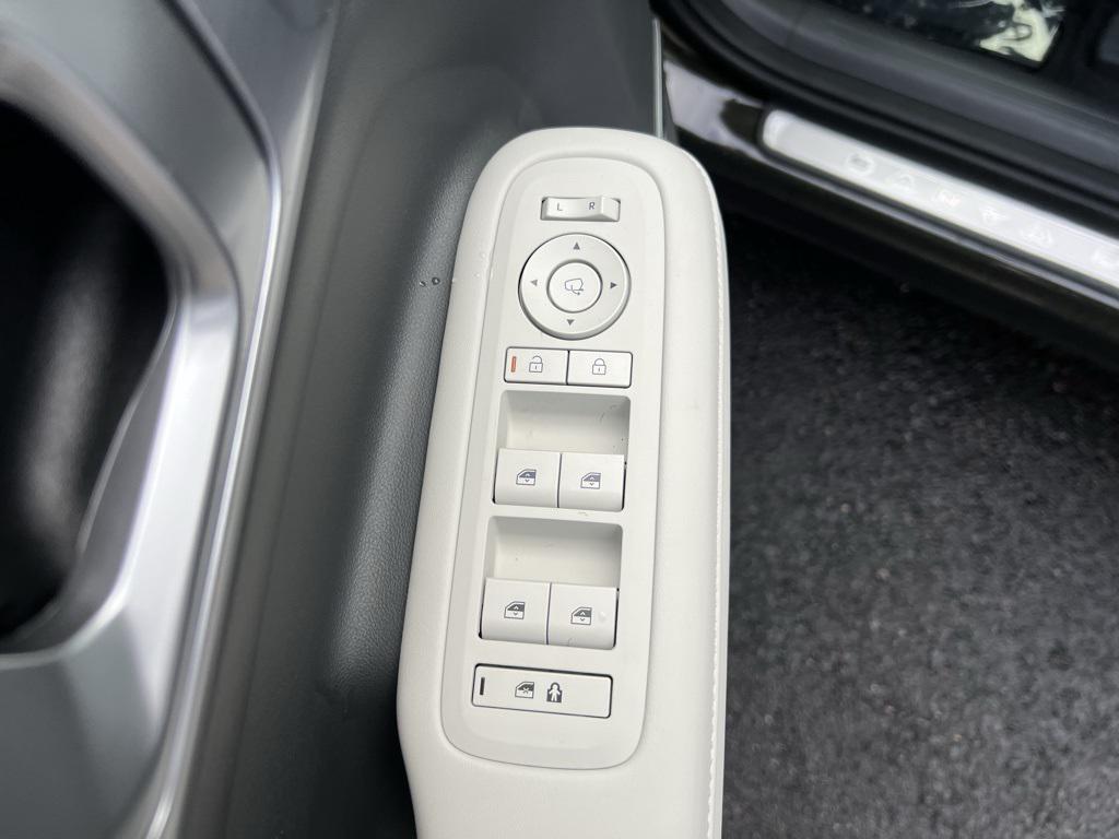 2025 Hyundai Santa Fe Calligraphy photo 12