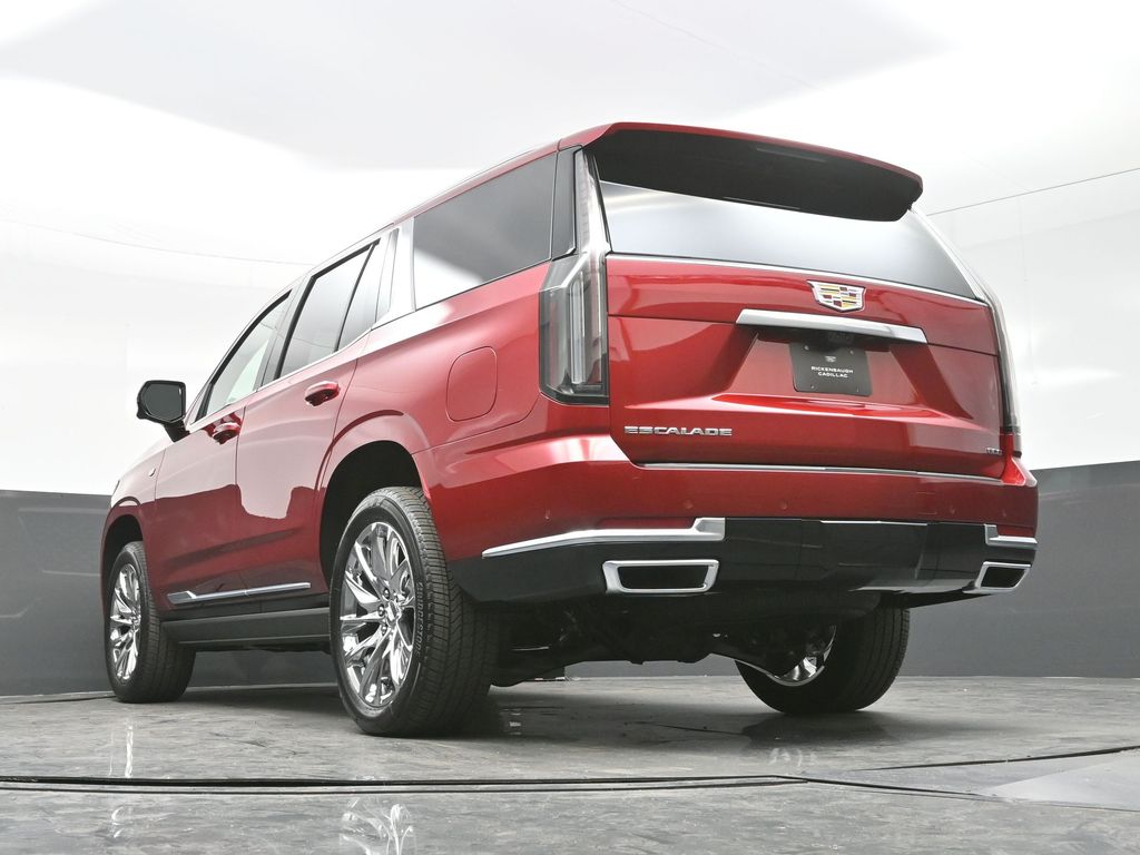 2025 Cadillac Escalade Premium Luxury photo 10