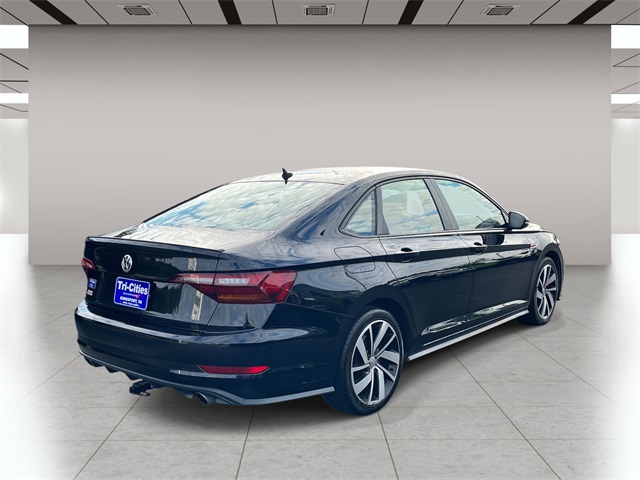 2019 Volkswagen Jetta GLI 2.0T S photo 2