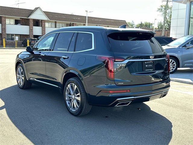 2025 Cadillac XT6 Premium Luxury photo 7