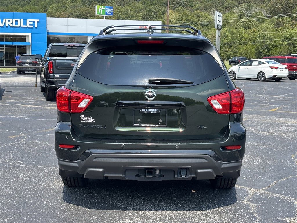 2019 Nissan Pathfinder SL photo 6