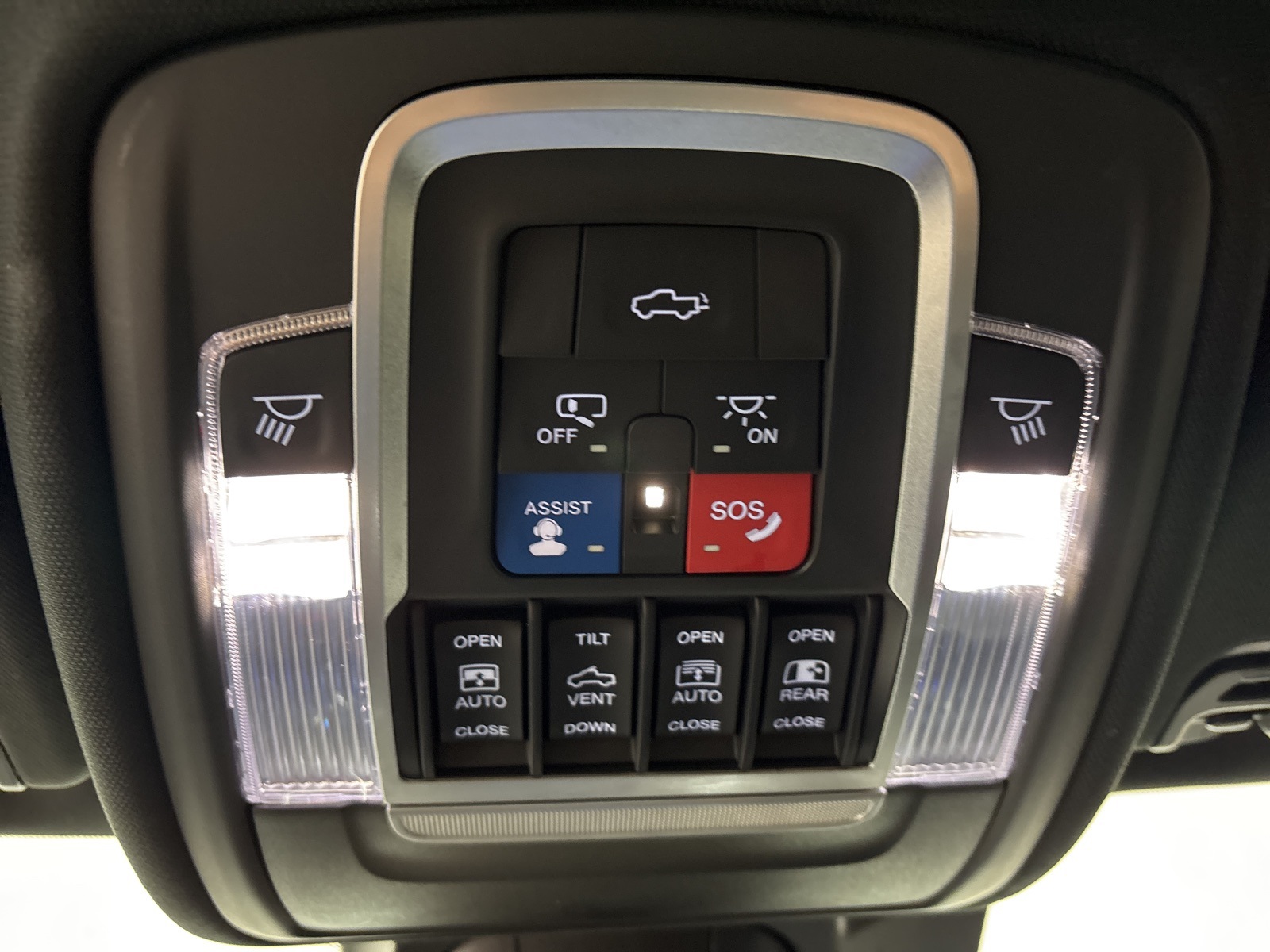 2021 Ram 1500 TRX photo 18