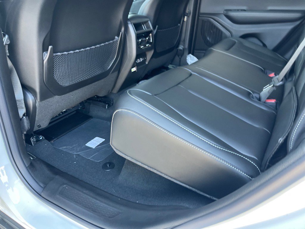 2025 Jeep Grand Cherokee Limited photo 10