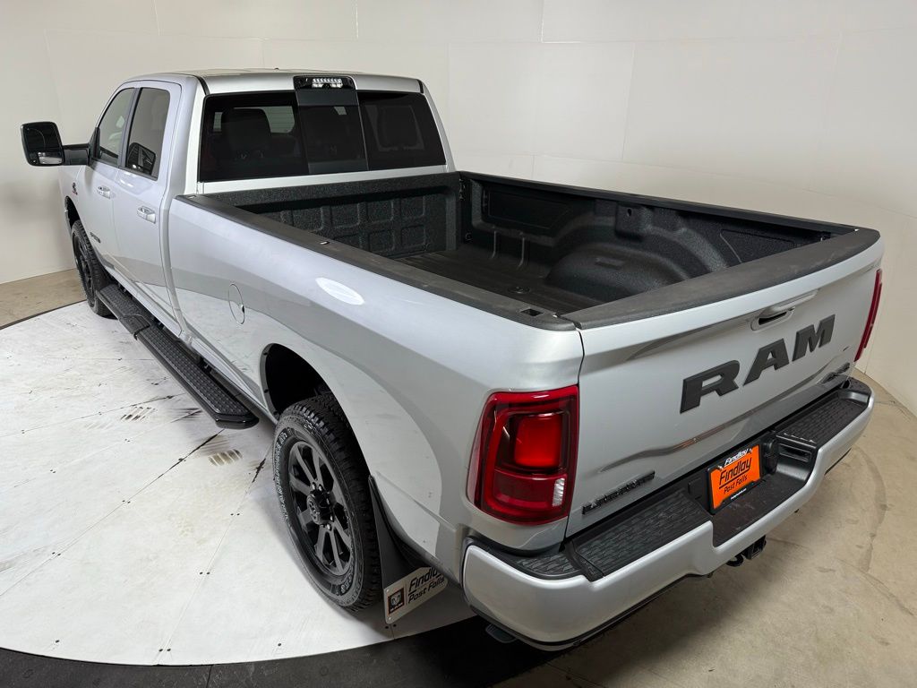 2026 Ram 3500 Laramie photo 4