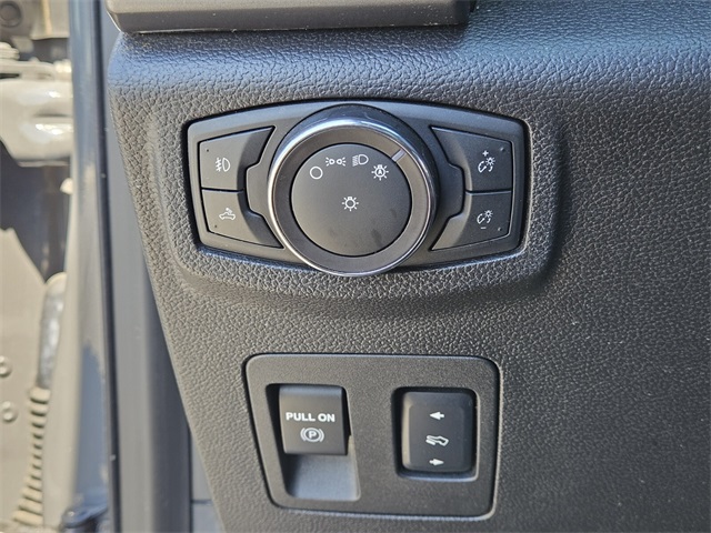 2018 Ford F-150 XLT photo 30