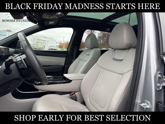 2025 Hyundai Tucson Limited photo 2