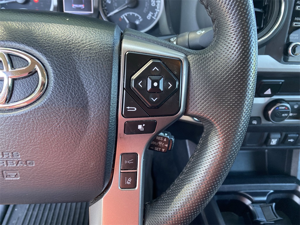 2023 Toyota Tacoma SR5 photo 21