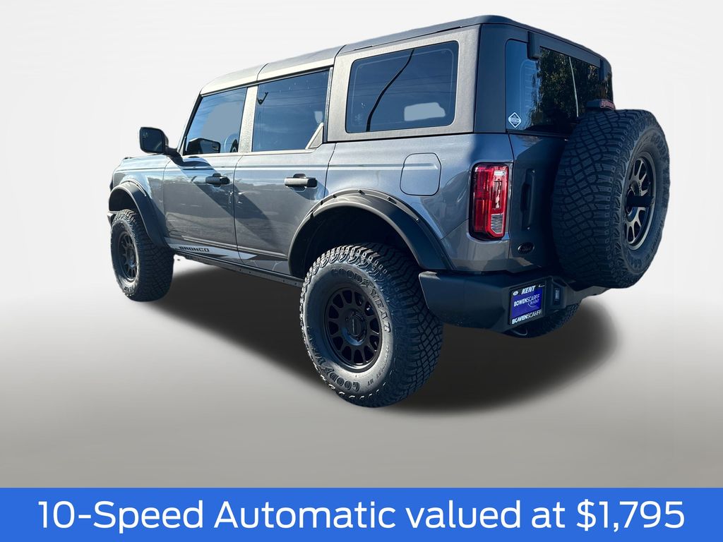 2025 Ford Bronco Base photo 3