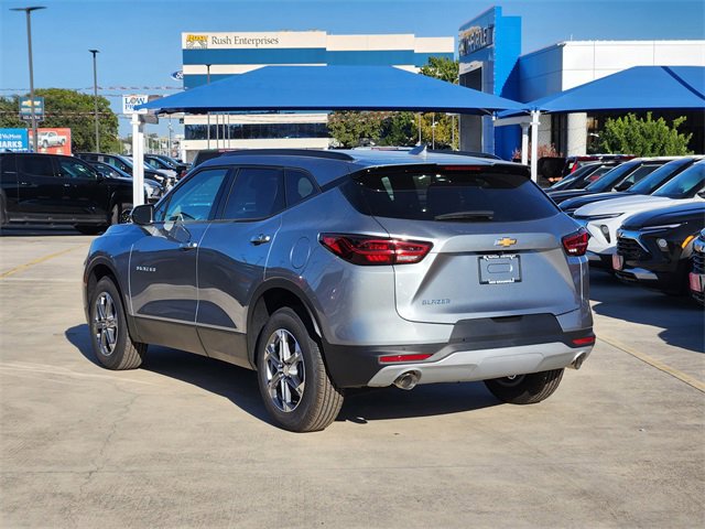 2026 Chevrolet Blazer 2LT photo 3