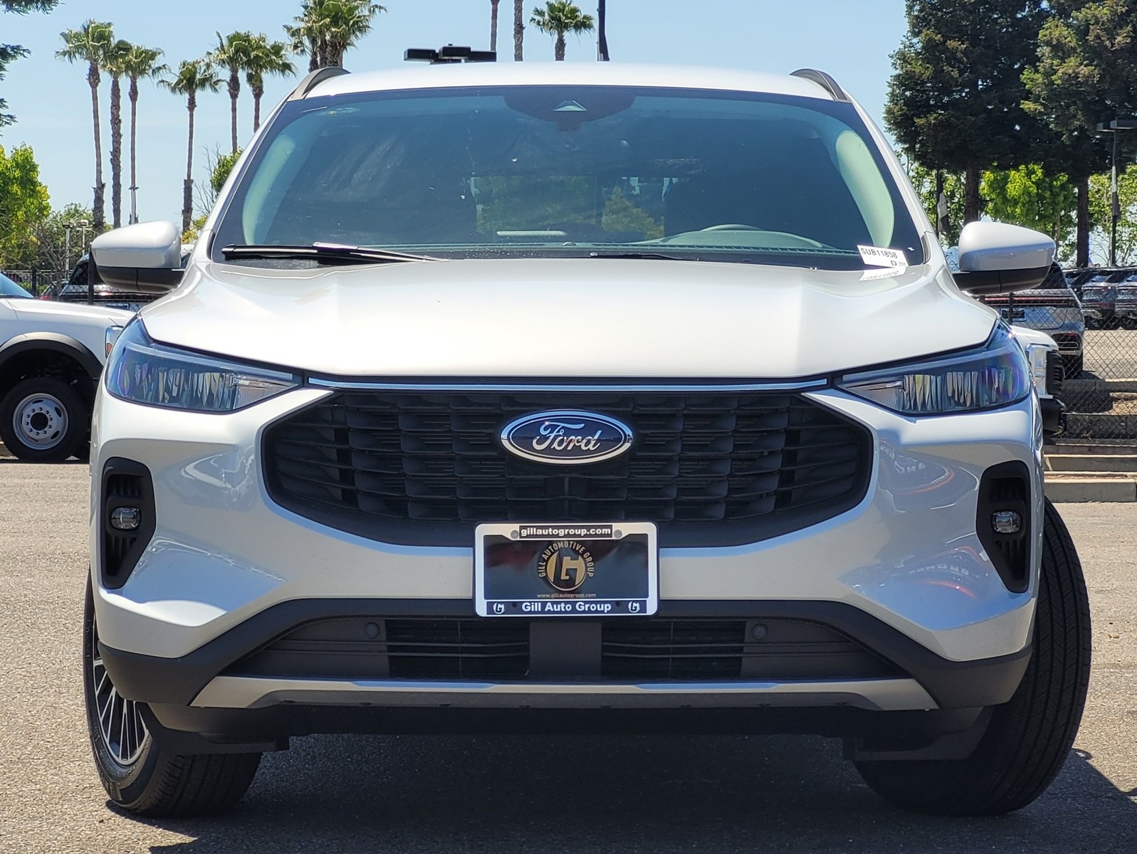 2025 Ford Escape Base photo 2