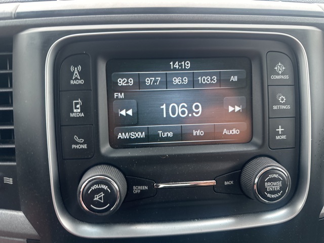 2018 Ram 1500 Tradesman photo 10