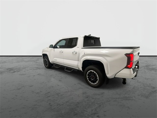 2024 Toyota Tacoma SR5 photo 7