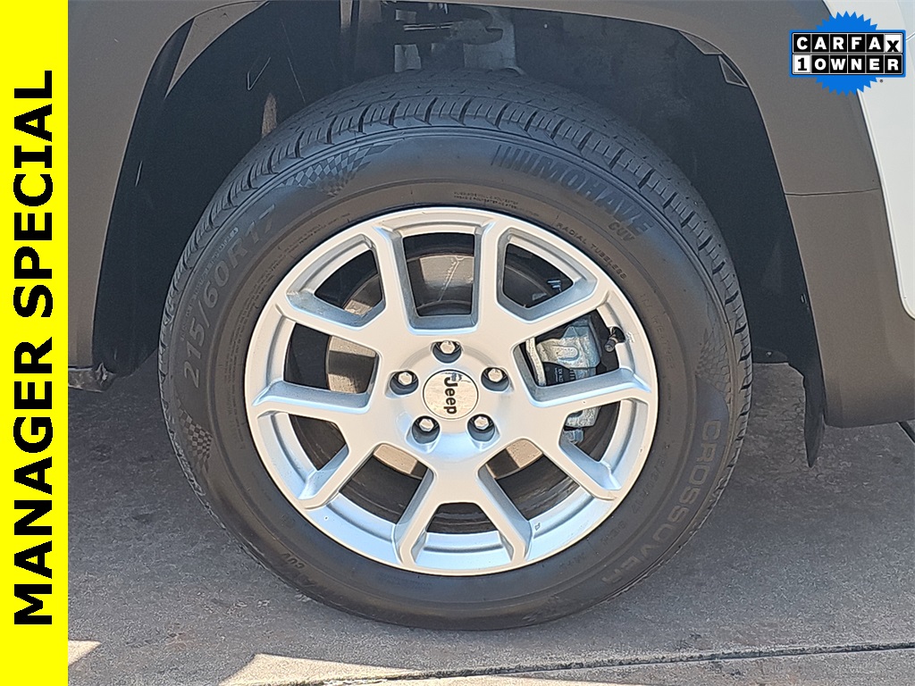 2022 Jeep Renegade Latitude photo 35