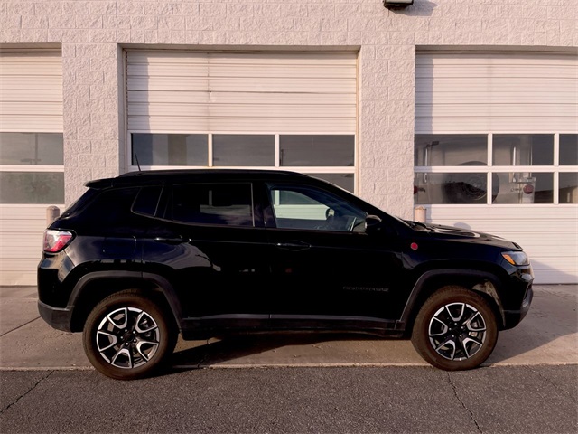 2024 Jeep Compass Trailhawk's photo