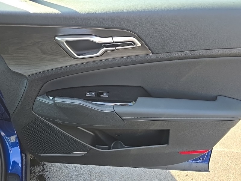 2025 Kia Sportage X-Line photo 31