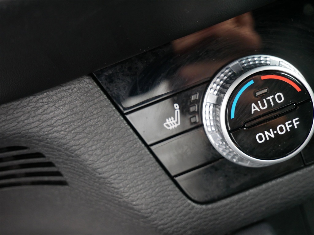 2023 Mitsubishi Outlander Ralliart SE Black Edition photo 19