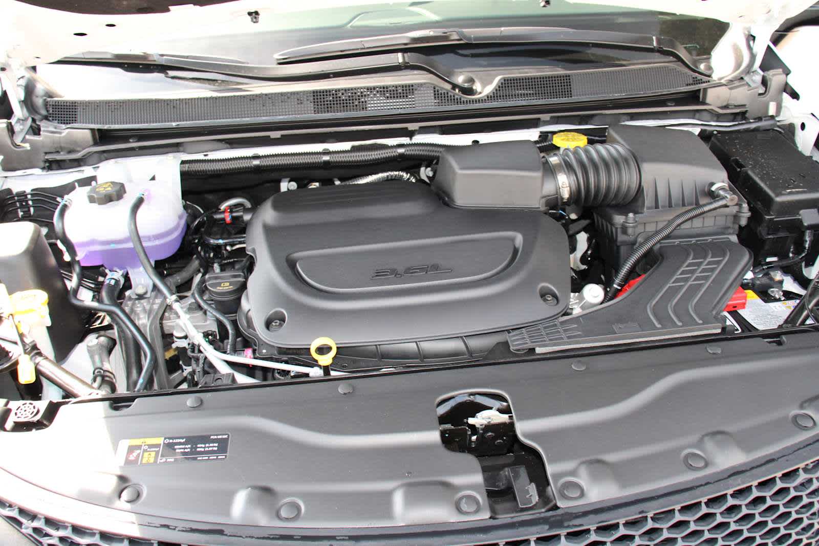 2025 Chrysler Voyager LX photo 48