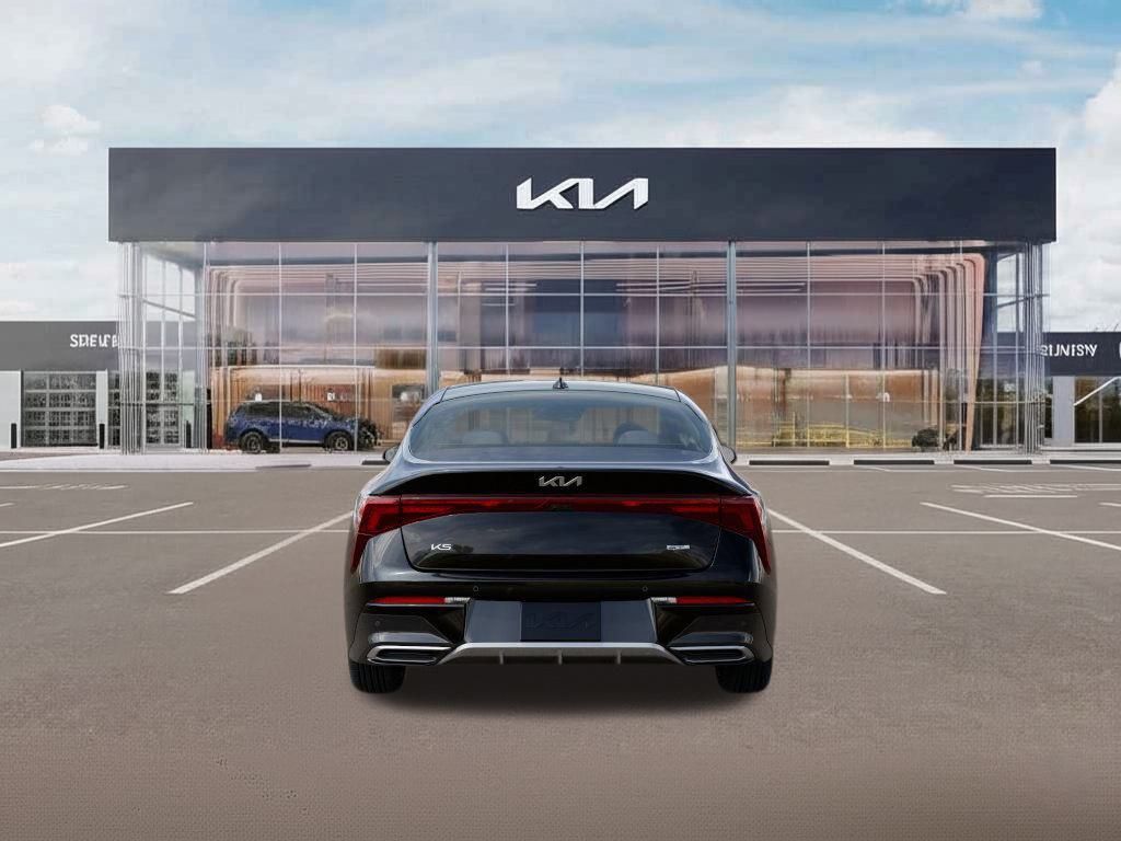 2026 Kia K5 GT-Line photo 4