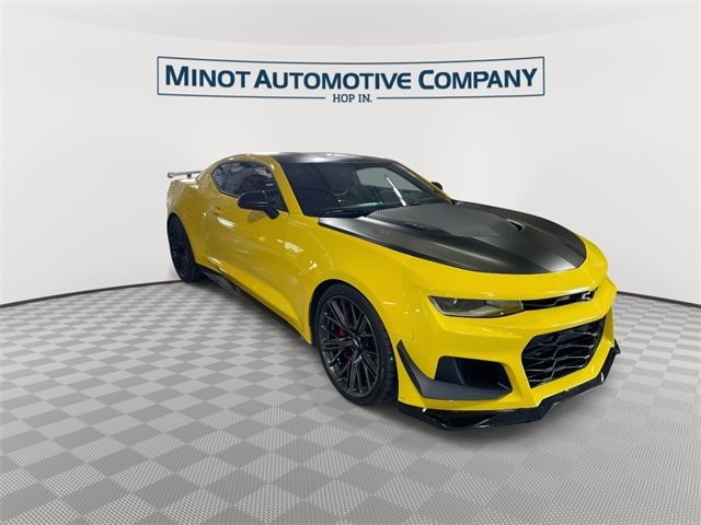 2018 Chevrolet Camaro ZL1 photo 2