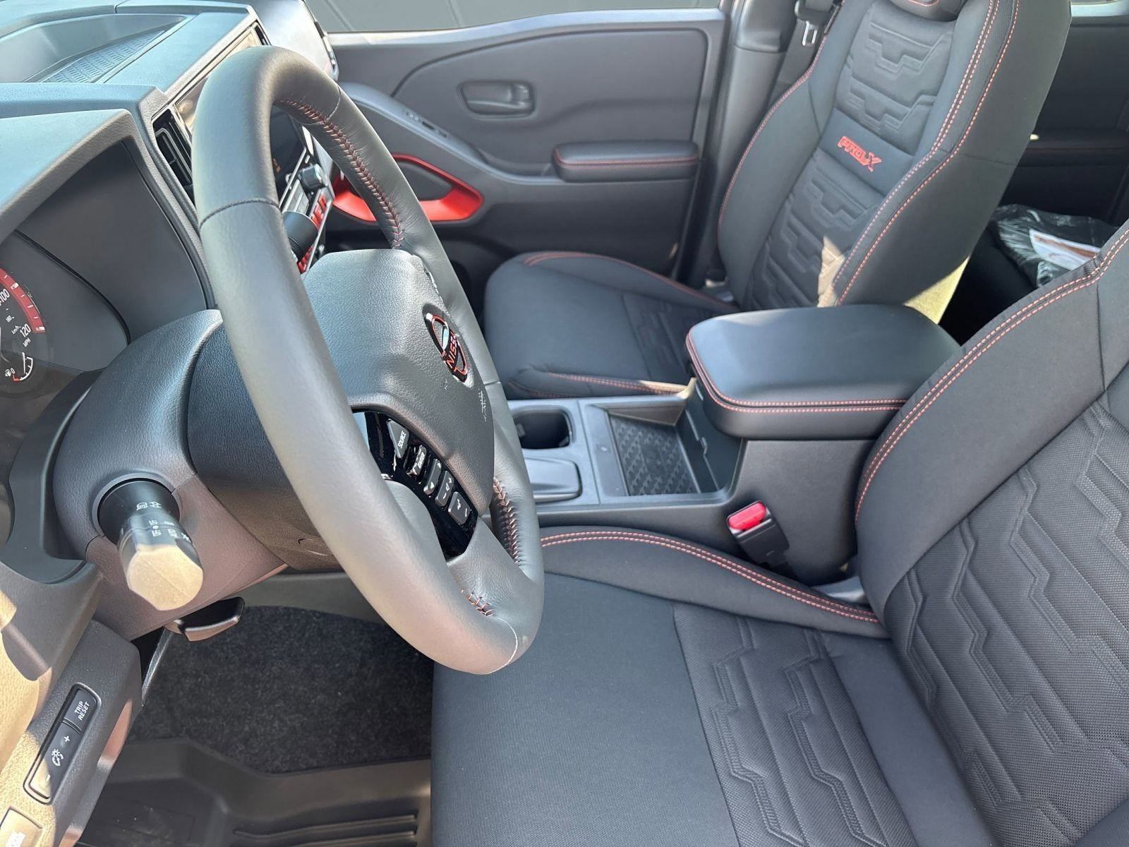 2026 Nissan Frontier Crew Cab PRO-X photo 21