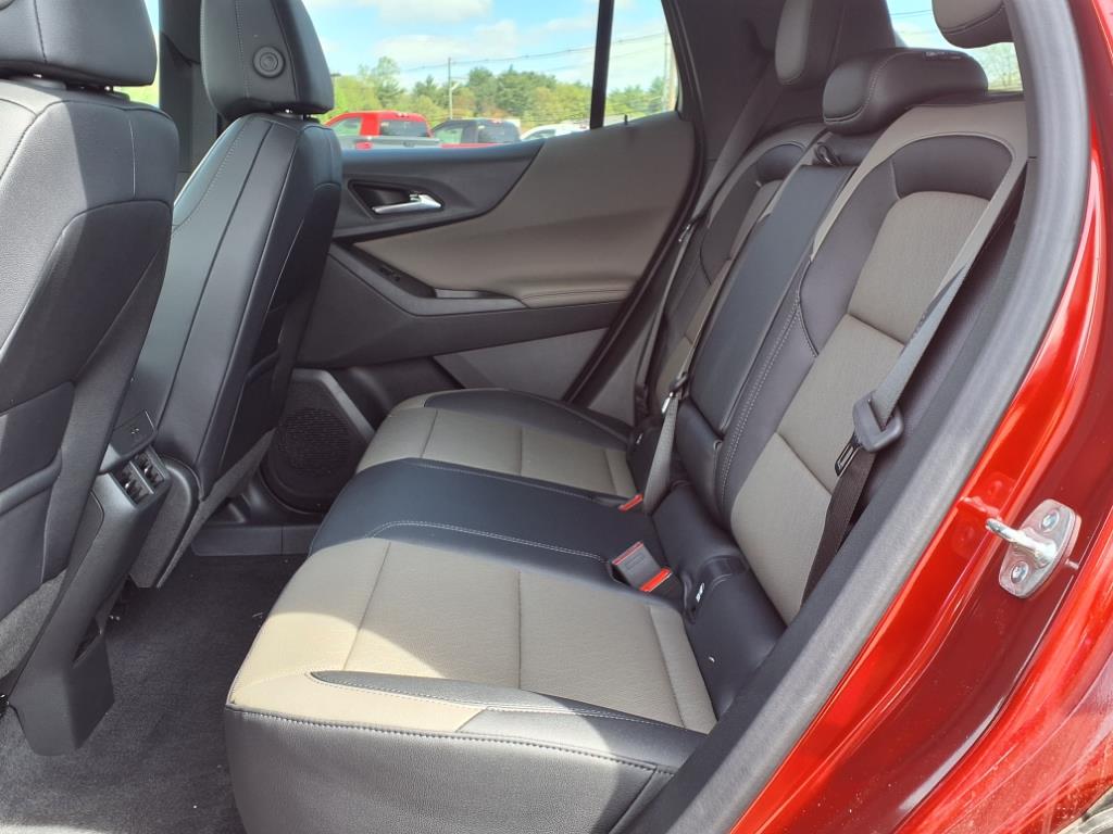 2025 Chevrolet Equinox LT photo 15