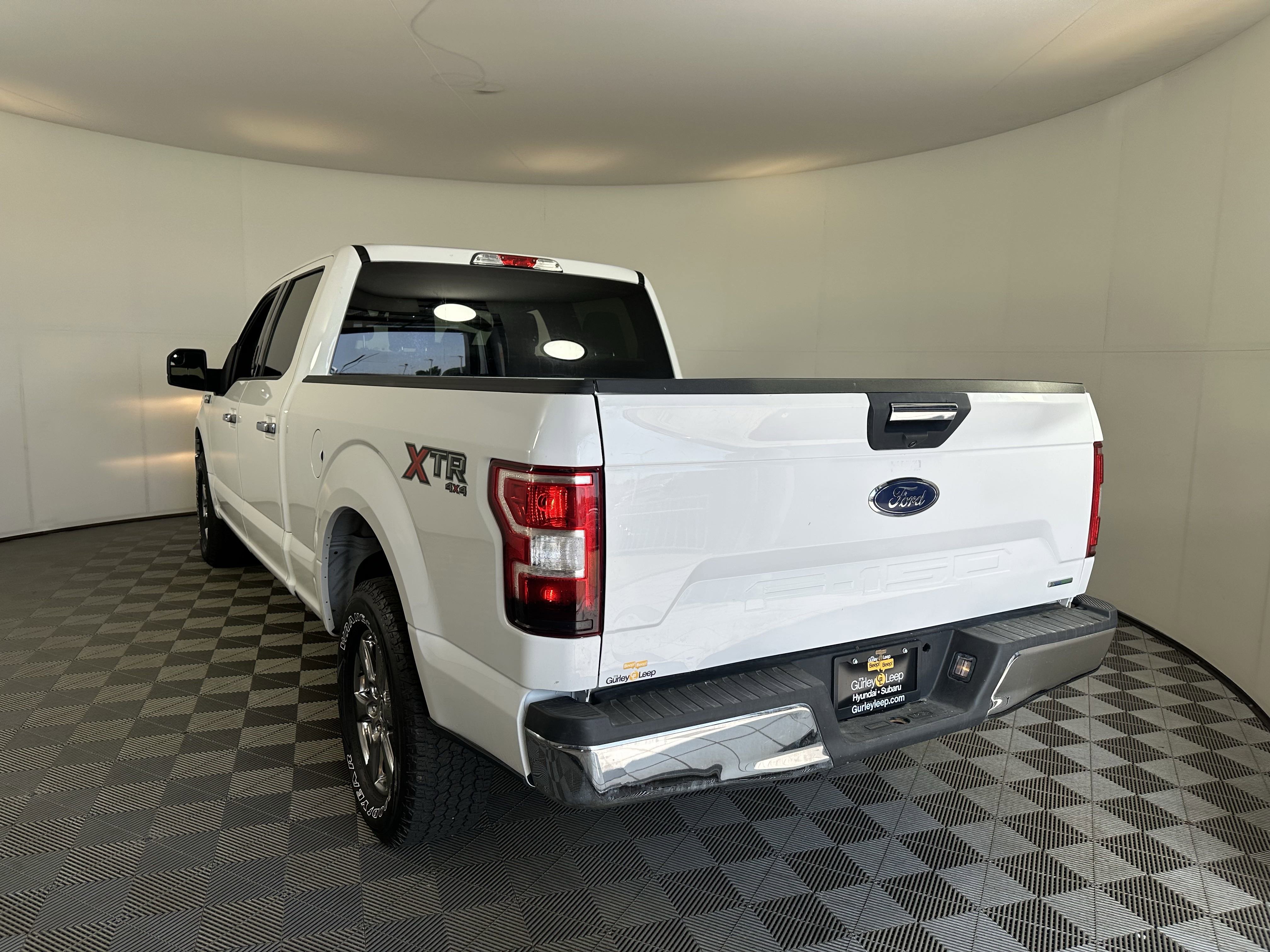 2019 Ford F-150 XLT photo 2