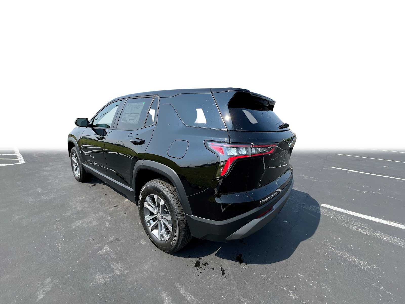 2026 Chevrolet Equinox LT photo 3