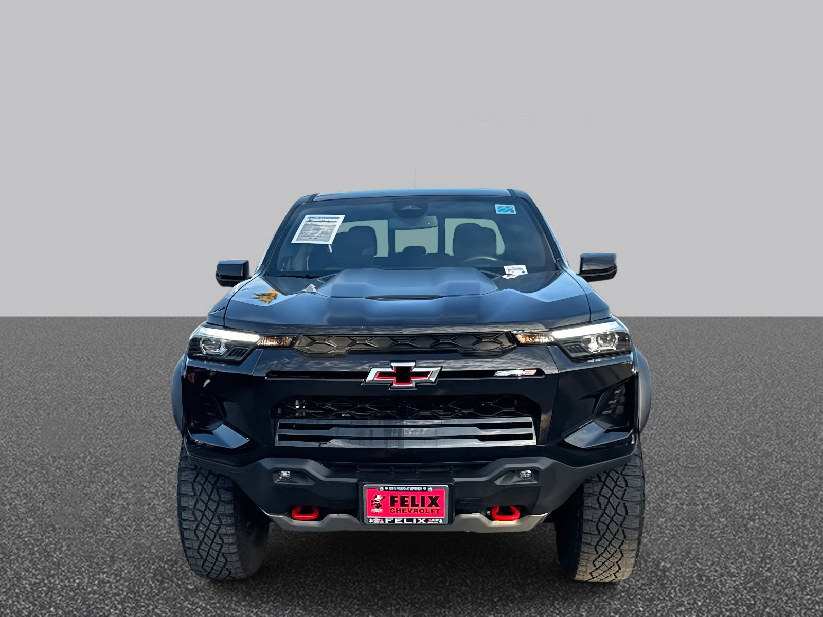 2024 Chevrolet Colorado ZR2 photo 2