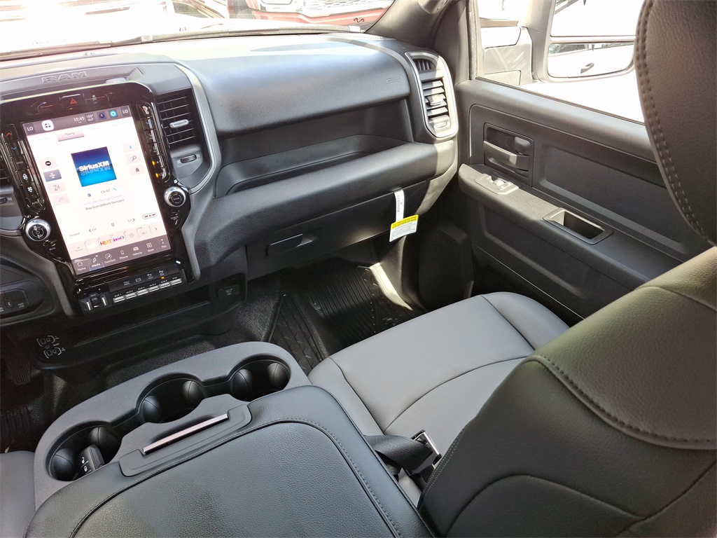 2025 Ram 4500 Tradesman photo 13