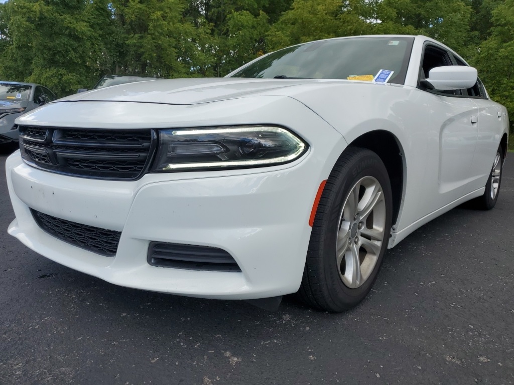 2019 Dodge Charger SXT photo 3