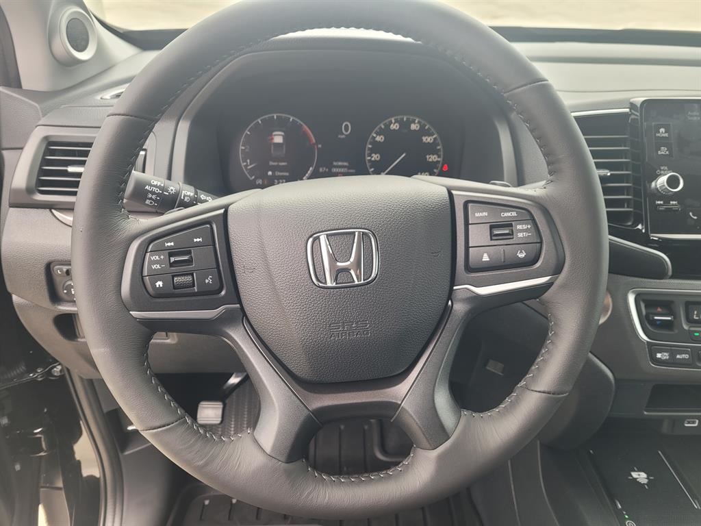 2025 Honda Ridgeline Sport photo 8