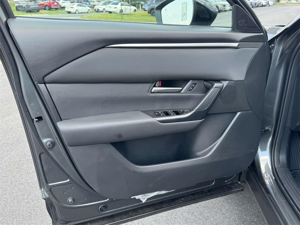 2025 Mazda CX-50 Preferred photo 25