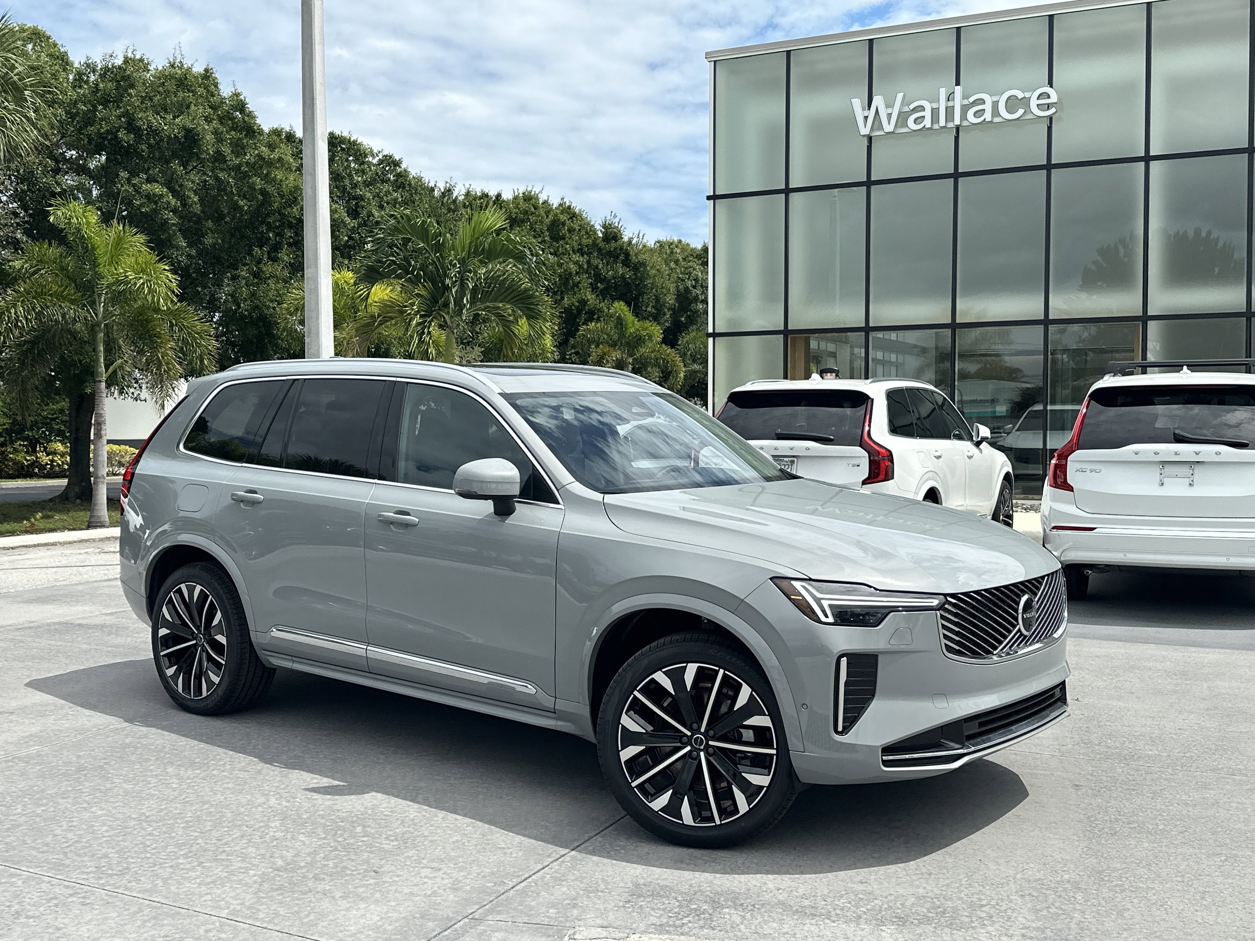 2025 Volvo XC90