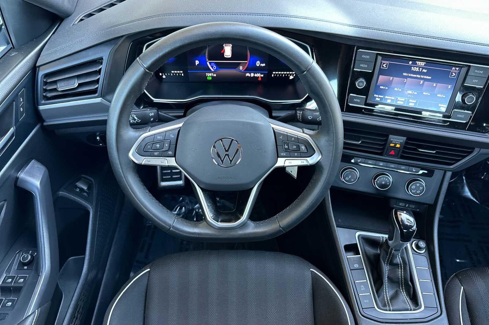 2024 Volkswagen Jetta 1.5T Sport photo 14