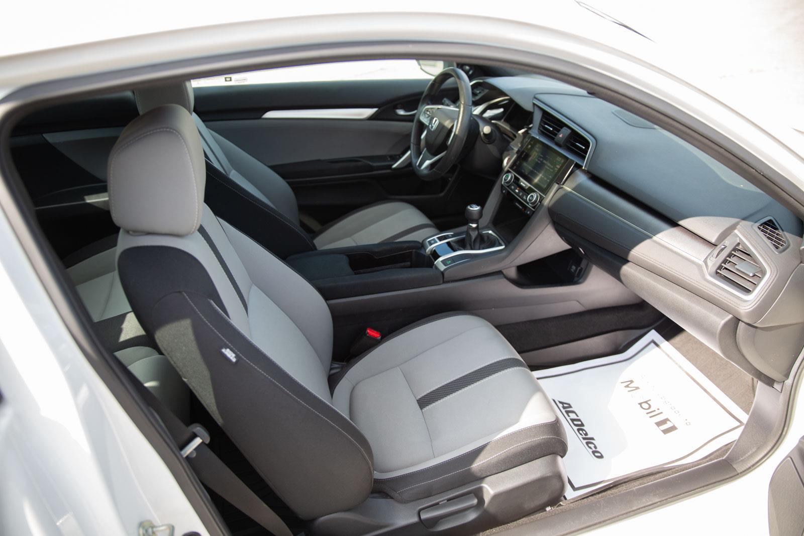 2017 Honda Civic EX photo 23